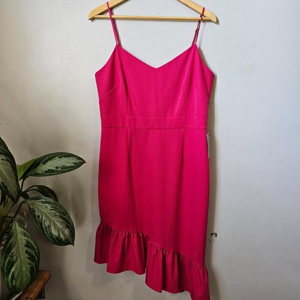 NWT CHELSEA 28 PINK RUFFLED HEM FITTED DRESS SIZE 12